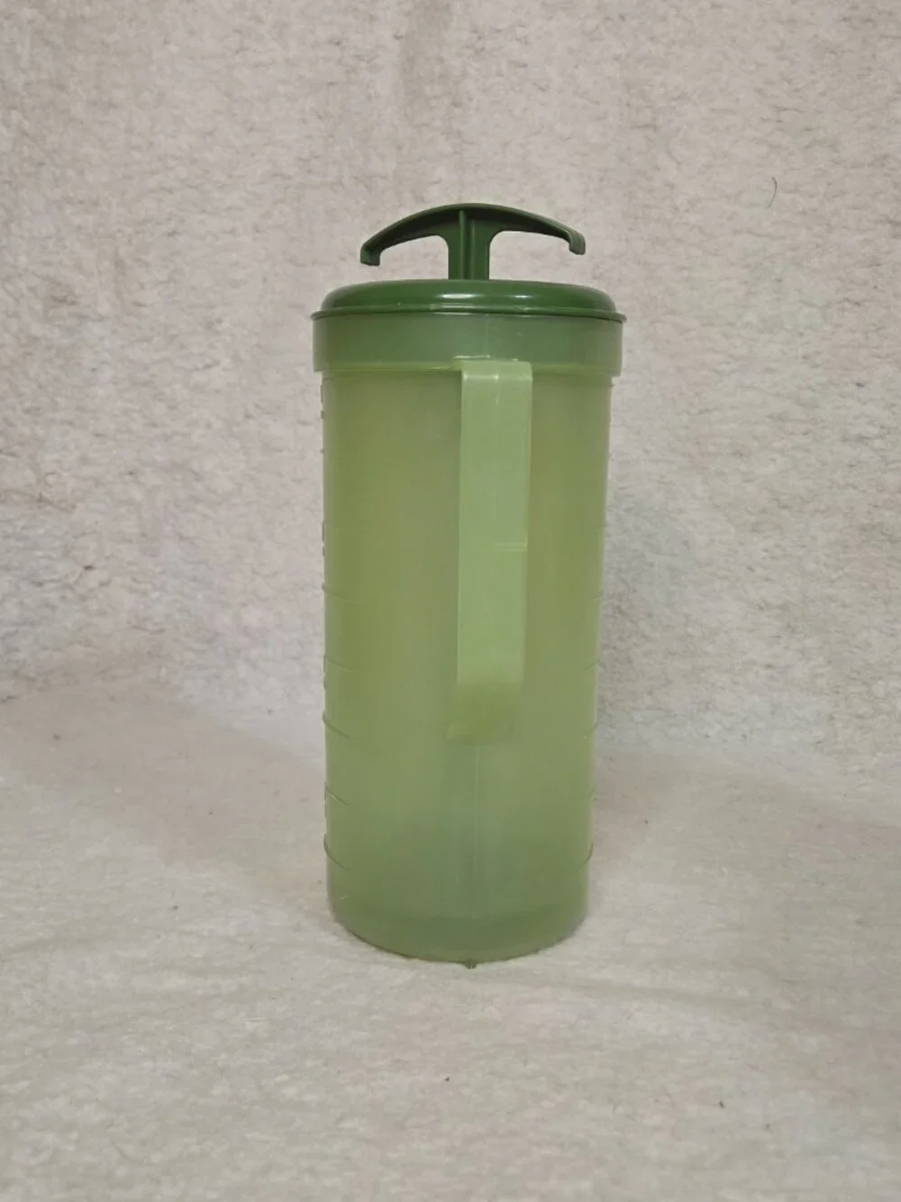 Vintage 2 Qt Federal Housewares Measuring Mixer Pitcher Green 1970s